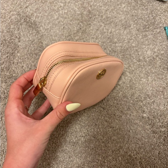 Tory Burch Blush Pink Pouch with Gold Emblem - Picture 3 of 7